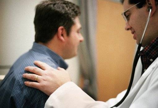 Que faire s’il y a une décharge purulente dans la glande thyroïde ?