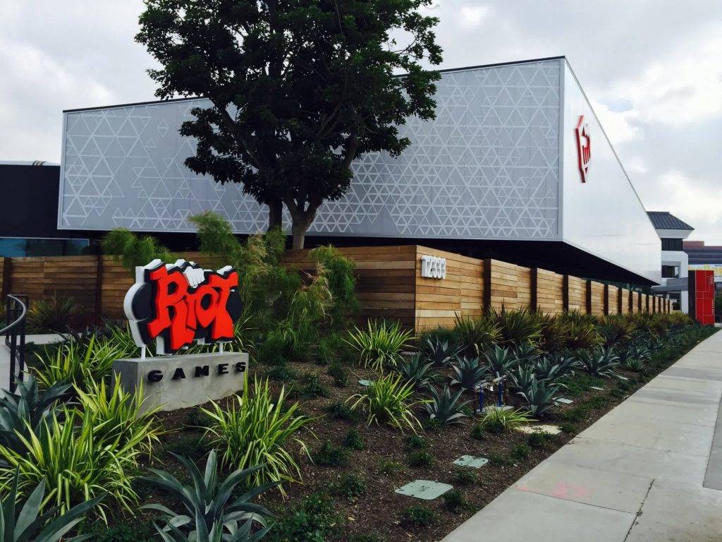 Riot Games retarde l’enquête sur le harcèlement sexuel, affirme le juge