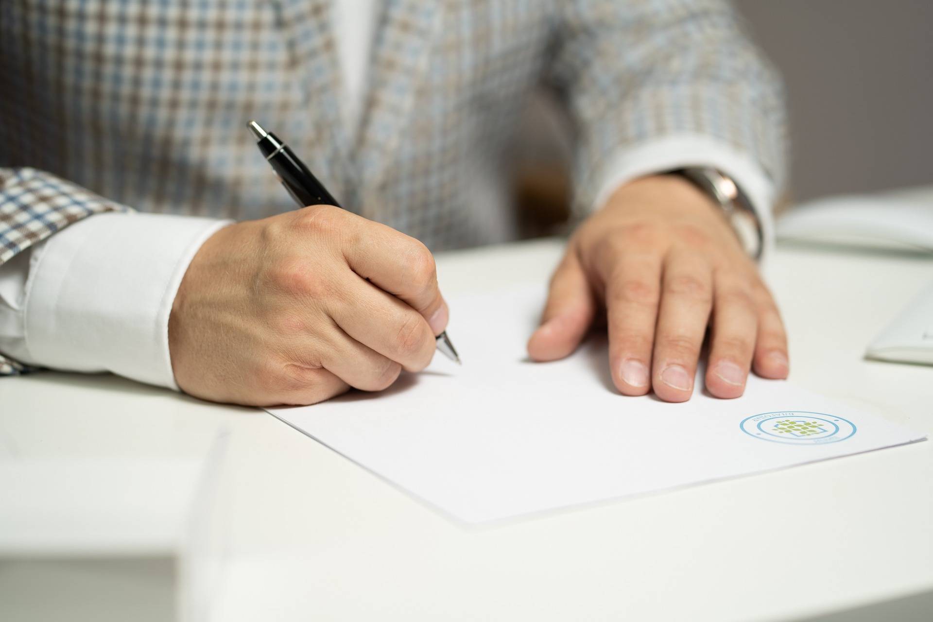 Qui doit rédiger le document unique de prévention des risques ?